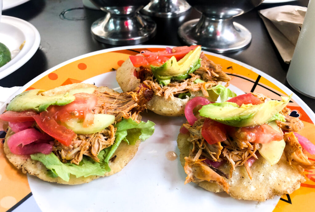 Sabultes, Yucatan dishes